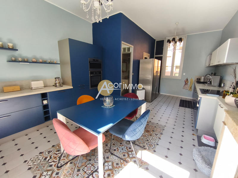 Maison - 140 m² - 7 pièces