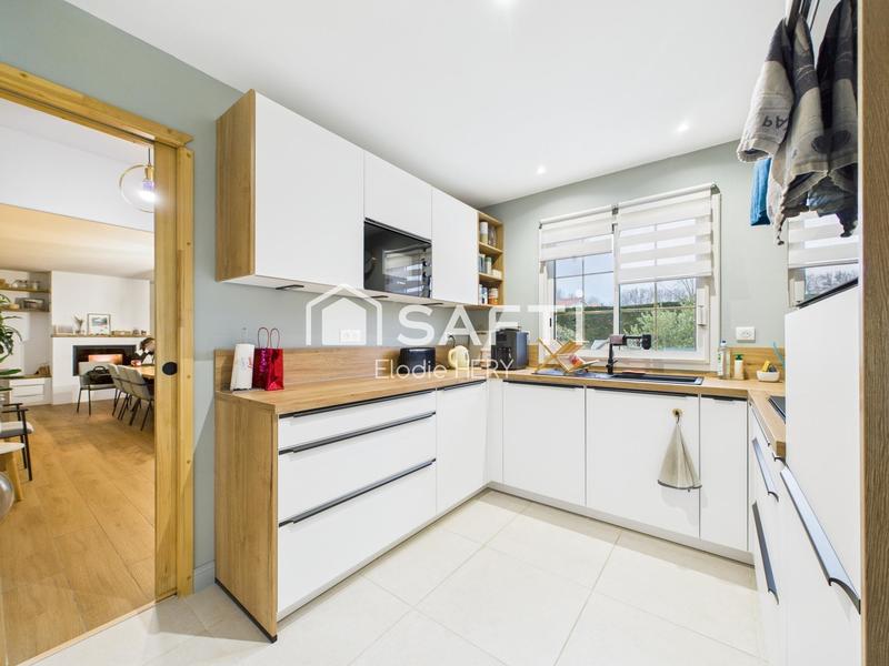 Maison - 146 m² - 6 pièces