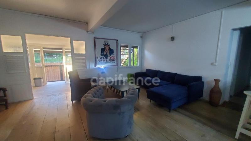Appartement - 95 m² - 4 pièces
