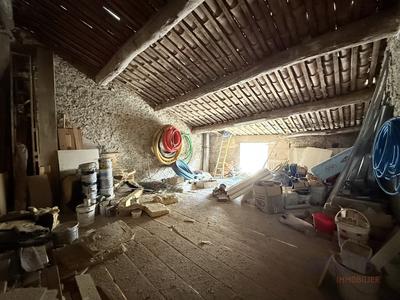 Maison - 190 m² - 2 pièces