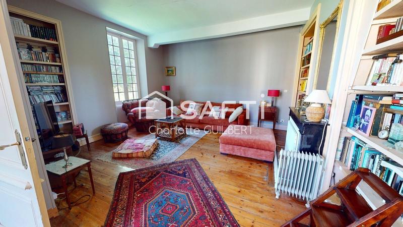 Château - 820 m² - 24 pièces