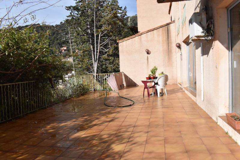 Immeuble - 920 m² - 25 pièces