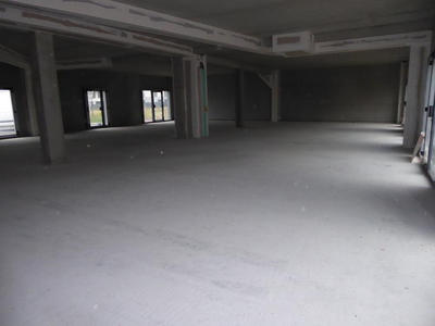 Local commercial - 150 m²