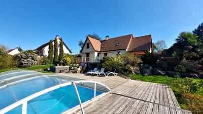 Maison - 145 m² - 6 pièces