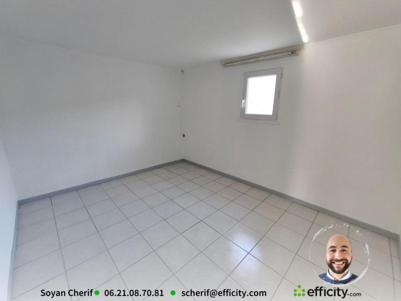 Maison - 159 m² - 9 pièces