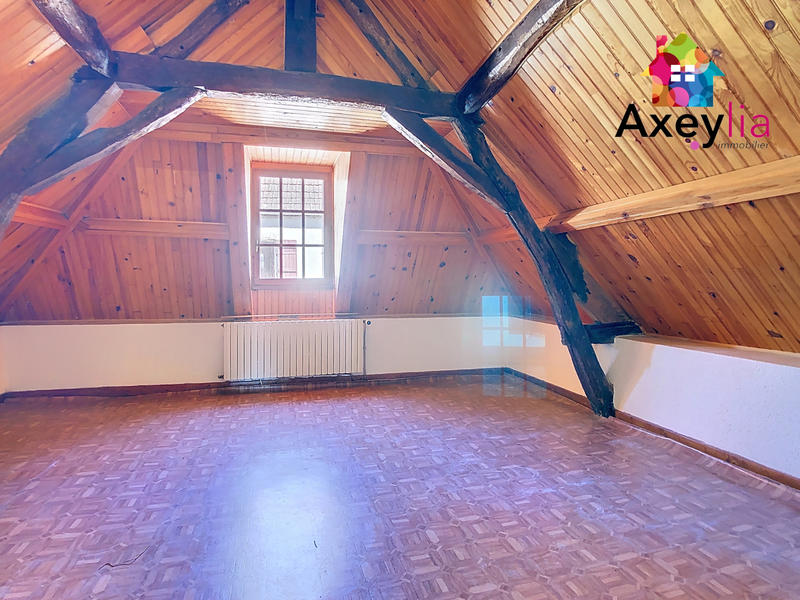 Maison de village - 128 m² - 6 pièces