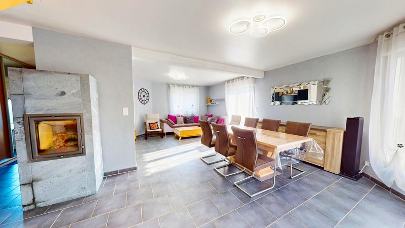 Maison - 150 m² - 7 pièces