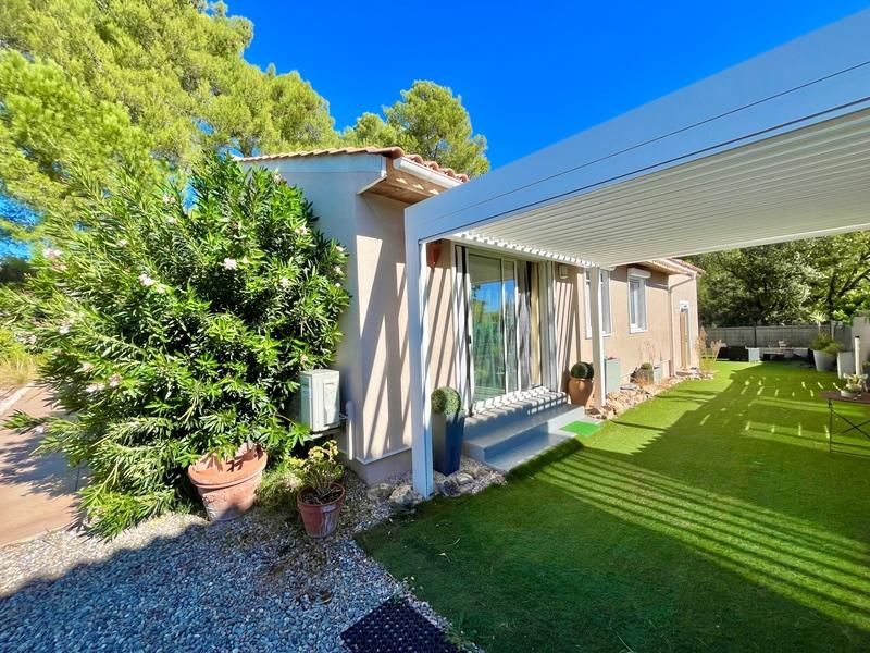 Maison - 104 m² - 5 pièces