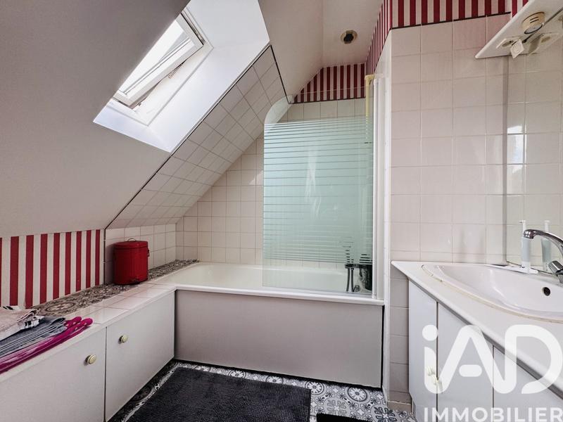 Maison - 120 m² - 7 pièces