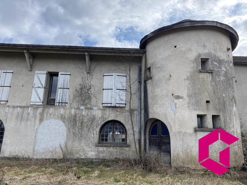 Maison - 340 m² - 10 pièces