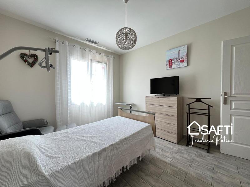 Maison - 275 m² - 9 pièces