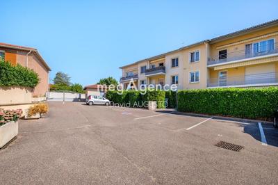 Appartement - 91 m² - 4 pièces