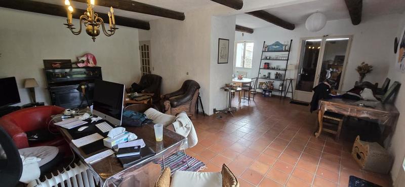 Maison - 180 m² - 7 pièces