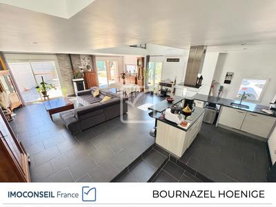 Maison - 168 m² - 5 pièces