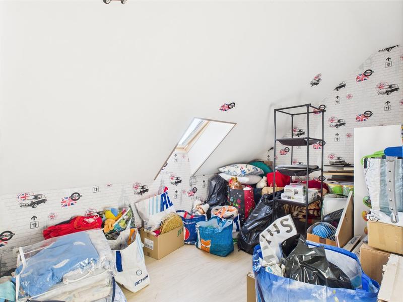 Maison - 200 m² - 6 pièces