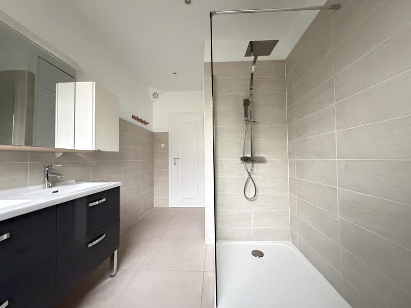 Appartement - 118 m² - 5 pièces