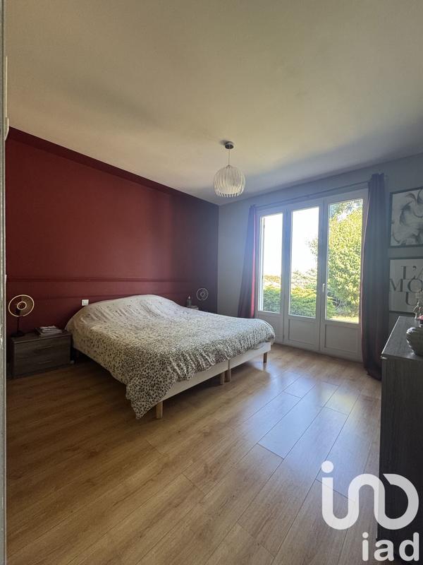 Maison - 167 m² - 8 pièces