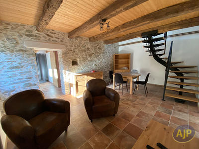 Maison - 76 m² - 4 pièces