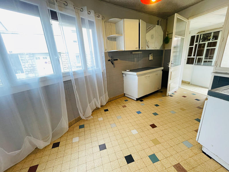 Maison - 140 m² - 6 pièces