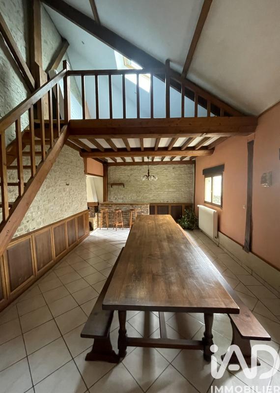 Maison - 177 m² - 7 pièces