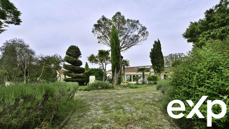 Maison - 184 m² - 8 pièces