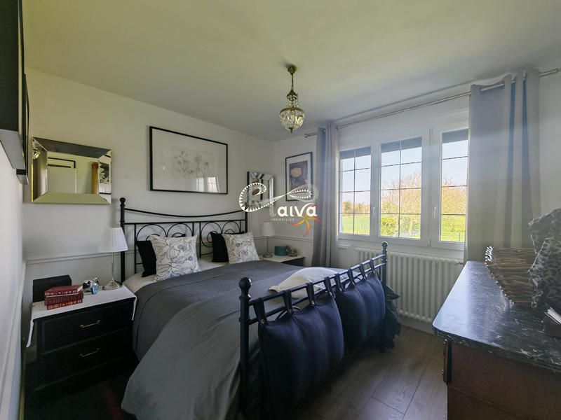 Maison traditionnelle - 120 m² - 6 pièces