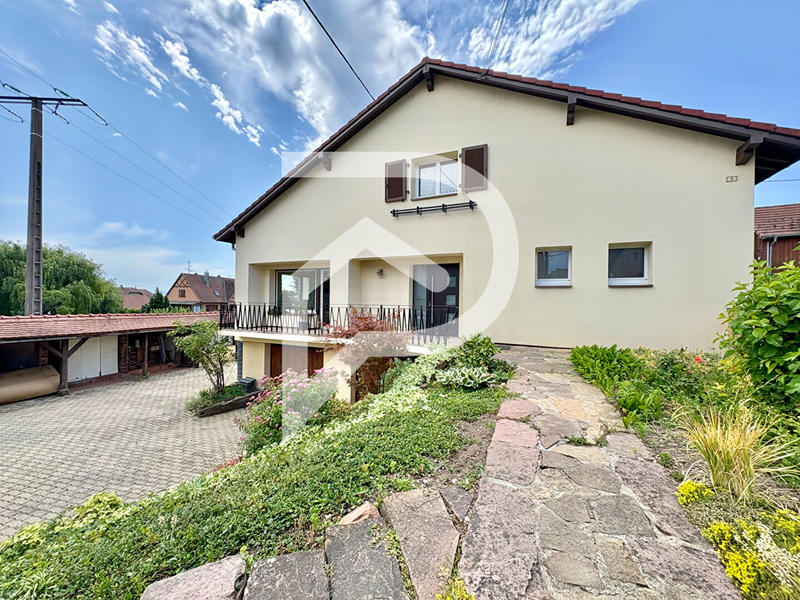 Maison - 1 m² - 7 pièces