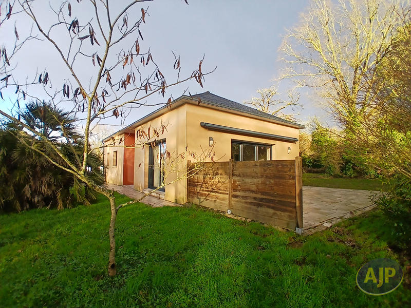 Maison - 120 m² - 4 pièces