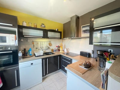 Maison - 101 m² - 5 pièces