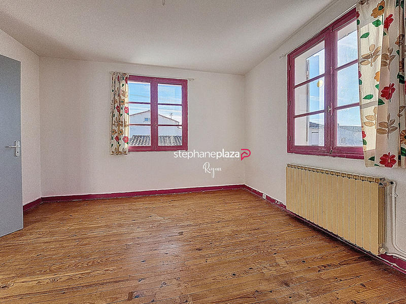 Maison - 120 m² - 5 pièces