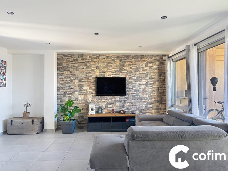 Appartement - 91 m² - 5 pièces