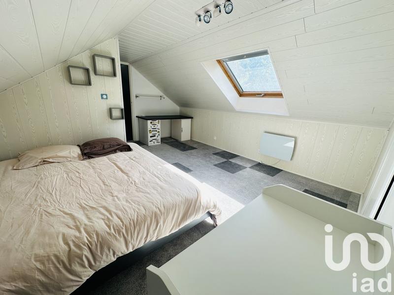 Maison - 122 m² - 7 pièces