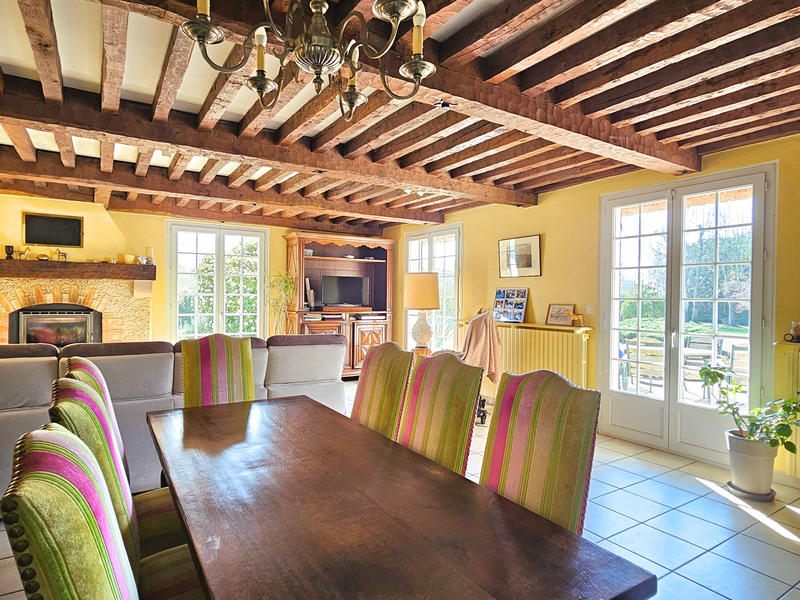 Maison - 170 m² - 6 pièces