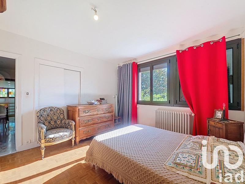 Maison de maîtres - 200 m² - 9 pièces