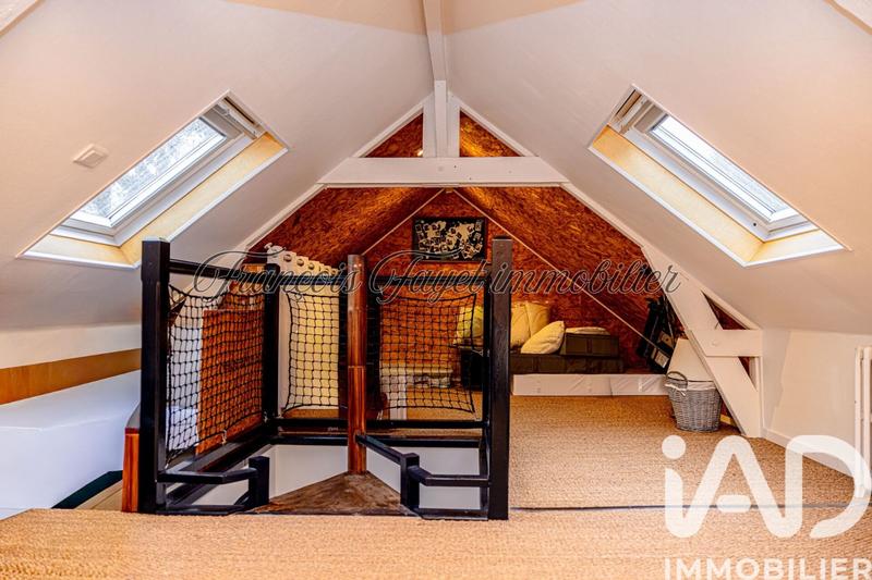 Maison - 101 m² - 5 pièces