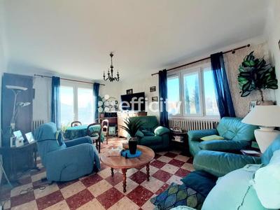 Villa - 89 m² - 5 pièces