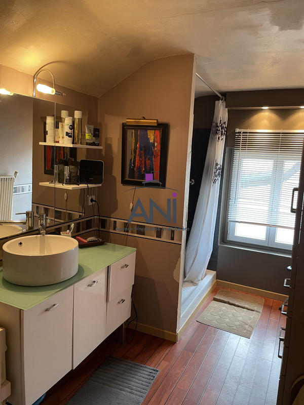 Maison ancienne - 180 m² - 8 pièces