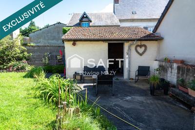 Maison - 215 m² - 10 pièces