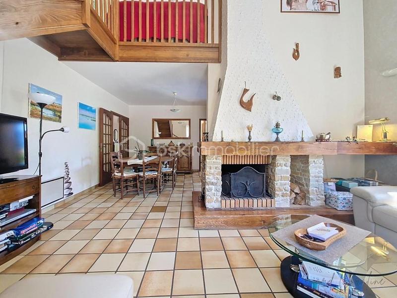 Maison - 143 m² - 6 pièces