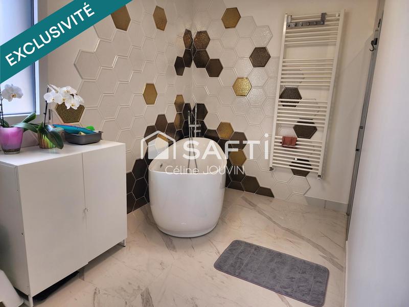 Maison - 175 m² - 7 pièces