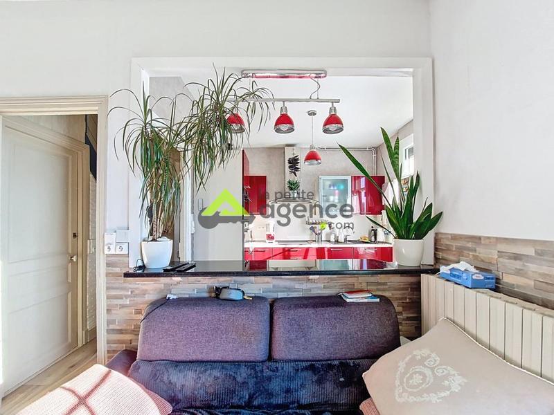 Maison bourgeoise - 98 m² - 5 pièces