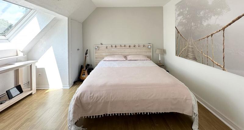 Maison - 200 m² - 7 pièces