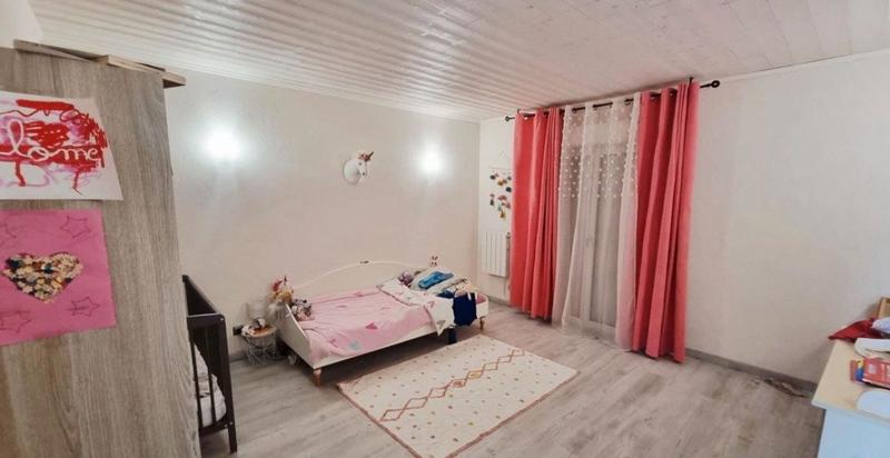 Maison - 176 m² - 7 pièces