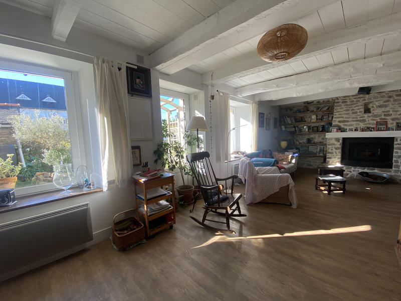 Maison - 111 m² - 6 pièces