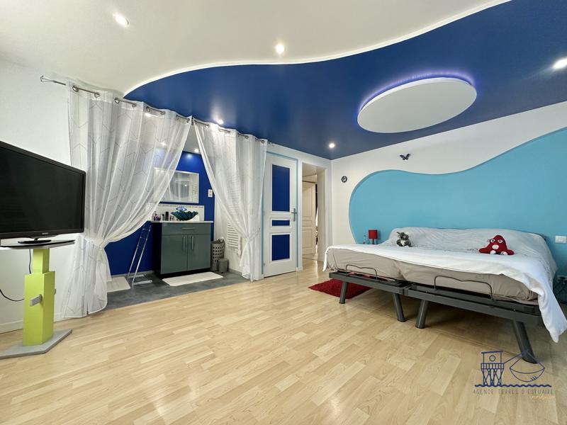 Maison ancienne - 272 m² - 9 pièces