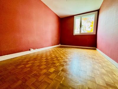 Appartement - 73 m² - 4 pièces