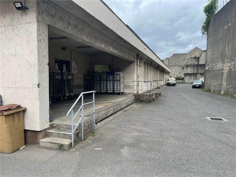 Local commercial - 150 m²