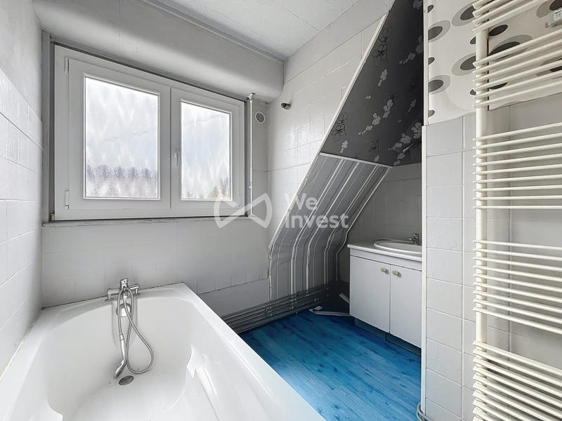 Maison - 85 m² - 5 pièces