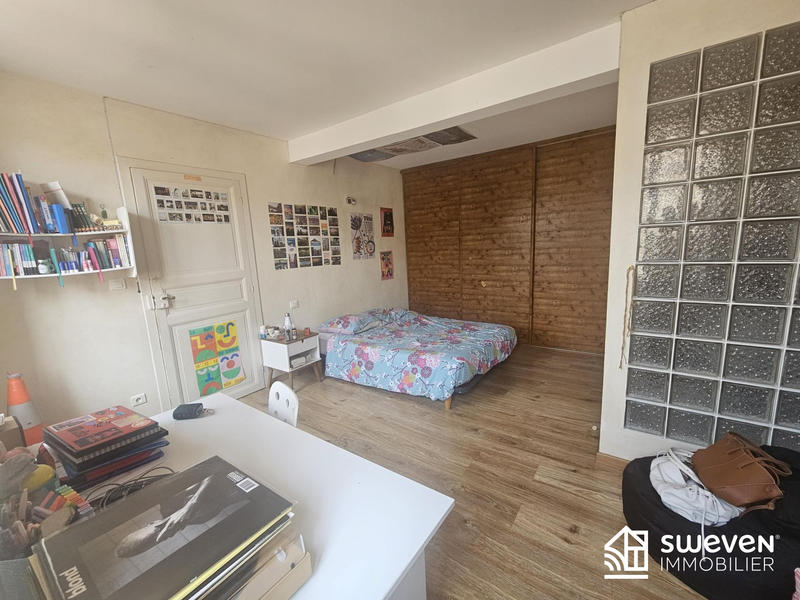 Maison ancienne - 205 m² - 5 pièces