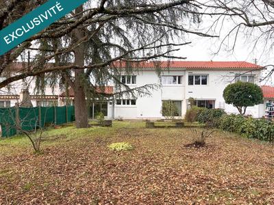 Maison - 92 m² - 4 pièces